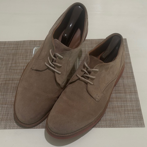 Clarks Other - Clarks Derby shoes in tan suede. Men's 13. Like new condition. Classic style!